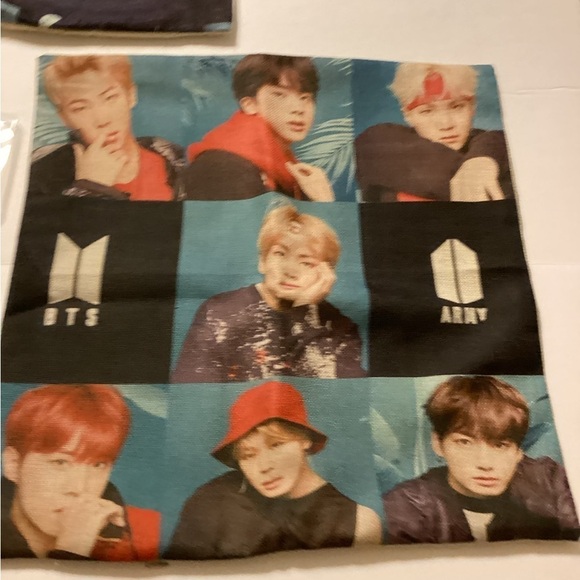 BTS 2 Pillow Case & 1 Phone Ring Holder - Picture 3 of 7